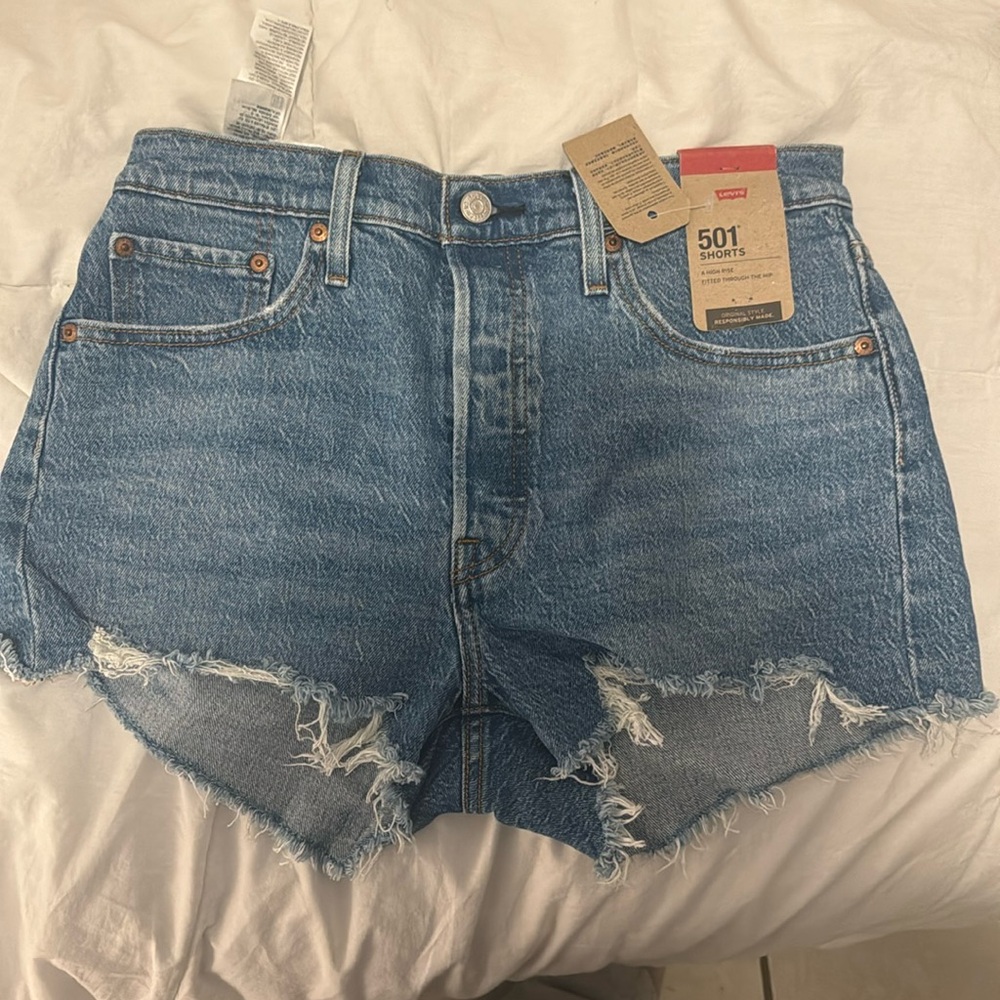 Levi’s shorts